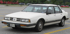 Oldsmobile Eighty-Eight -- 08-28-2009.jpg